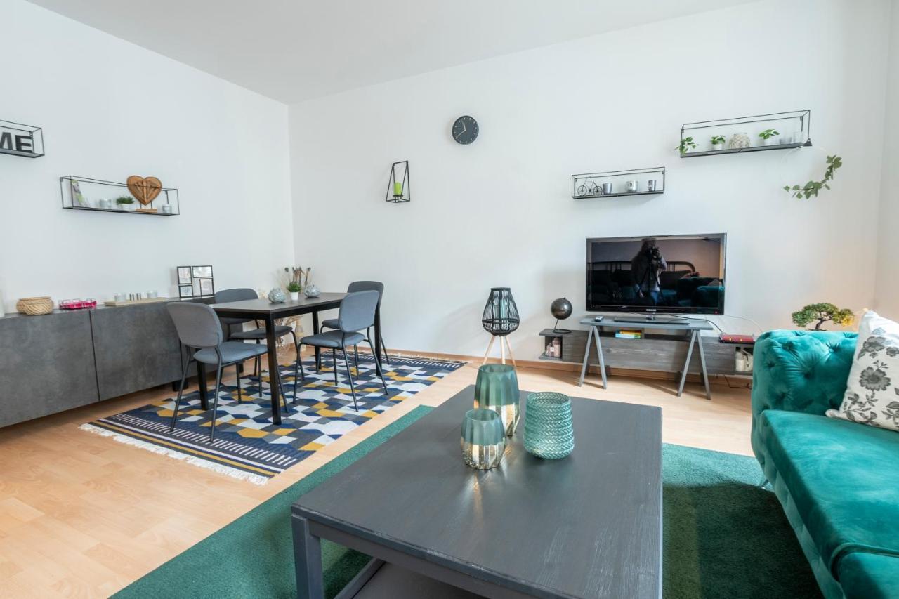 Zwickau Mittendrin, Tolles Balkon-Apartment Exterior photo